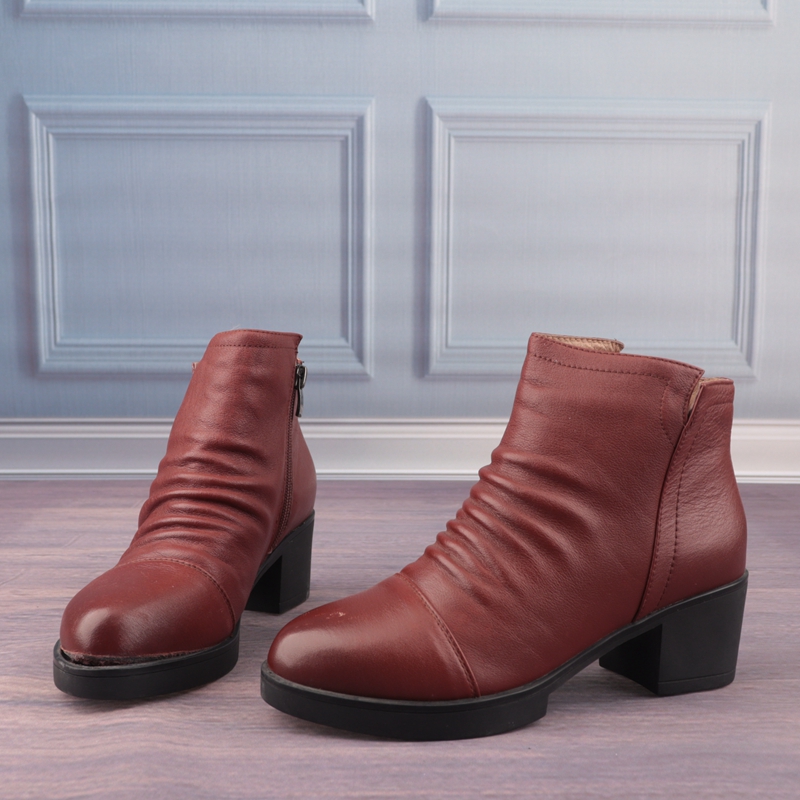 圆头中跟拼色牛皮及踝靴时装靴