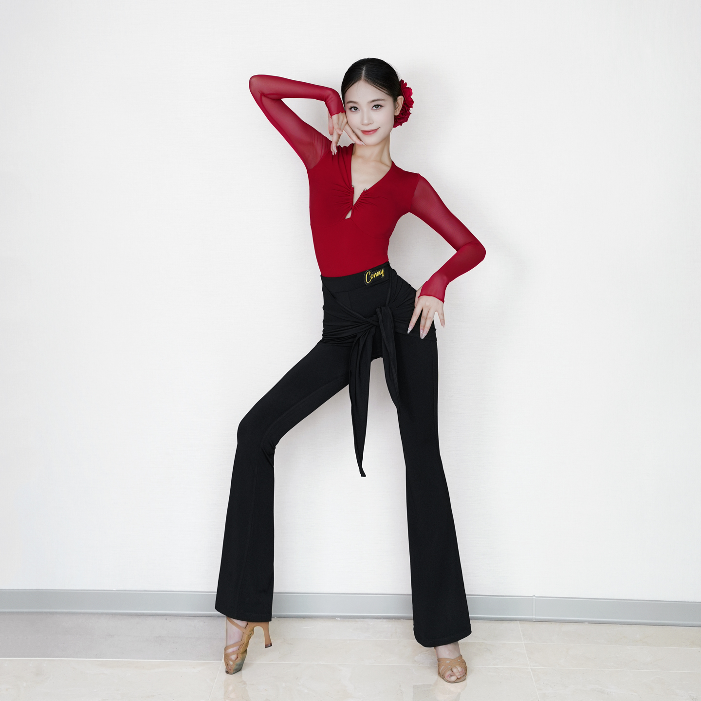 CONNY拉丁舞服套装女舞蹈练功长裤子绑带微喇叭长短袖网纱V领上衣