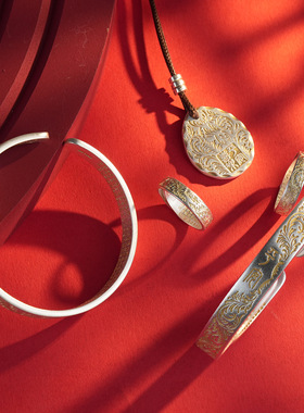 福氏足银999古法描金平安喜乐唐草吊坠心经实心开口银手镯戒指