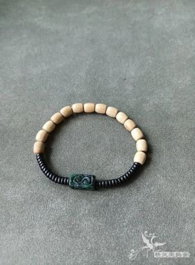 原创设计翡翠和木头手串