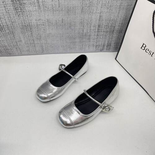 法式复古圆头银色玛丽珍单鞋百搭