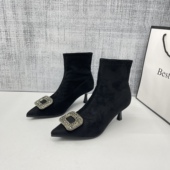 尖头细跟短靴2026年秋冬新款 水钻扣弹力靴套筒高跟瘦瘦靴中筒 时尚