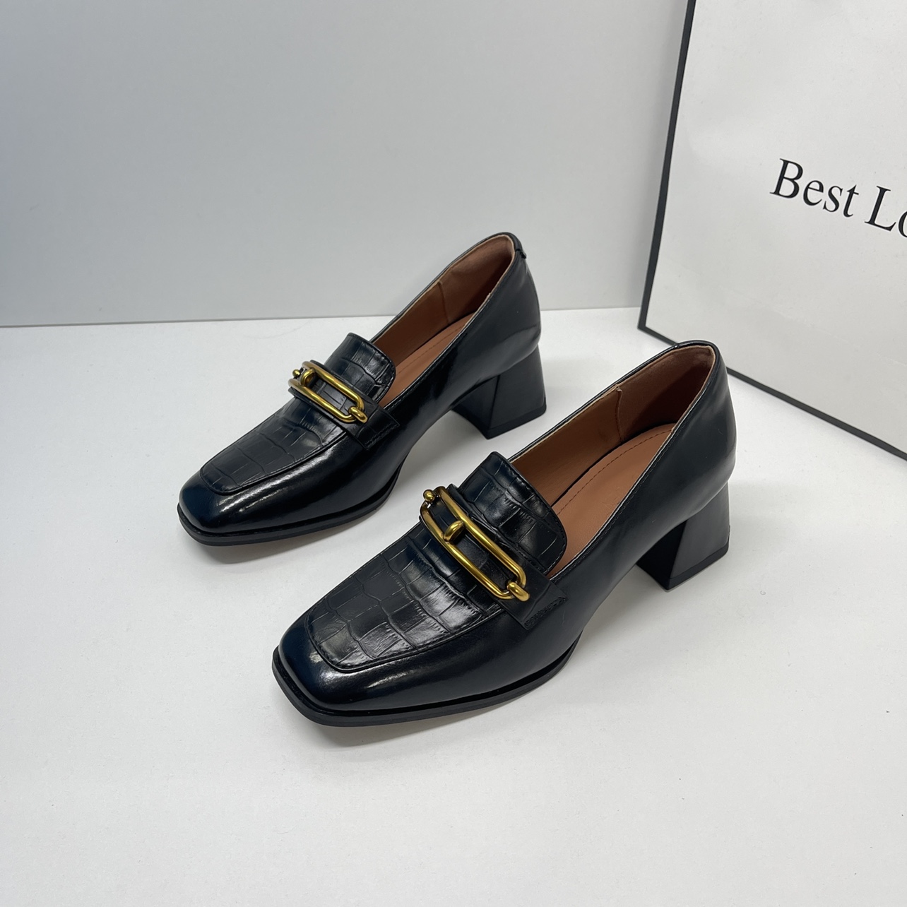 粗跟中口小皮鞋女士高跟鞋