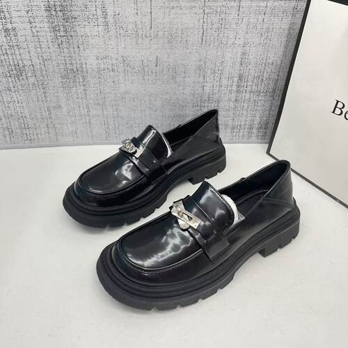 英伦复古厚底松糕乐福鞋女大码
