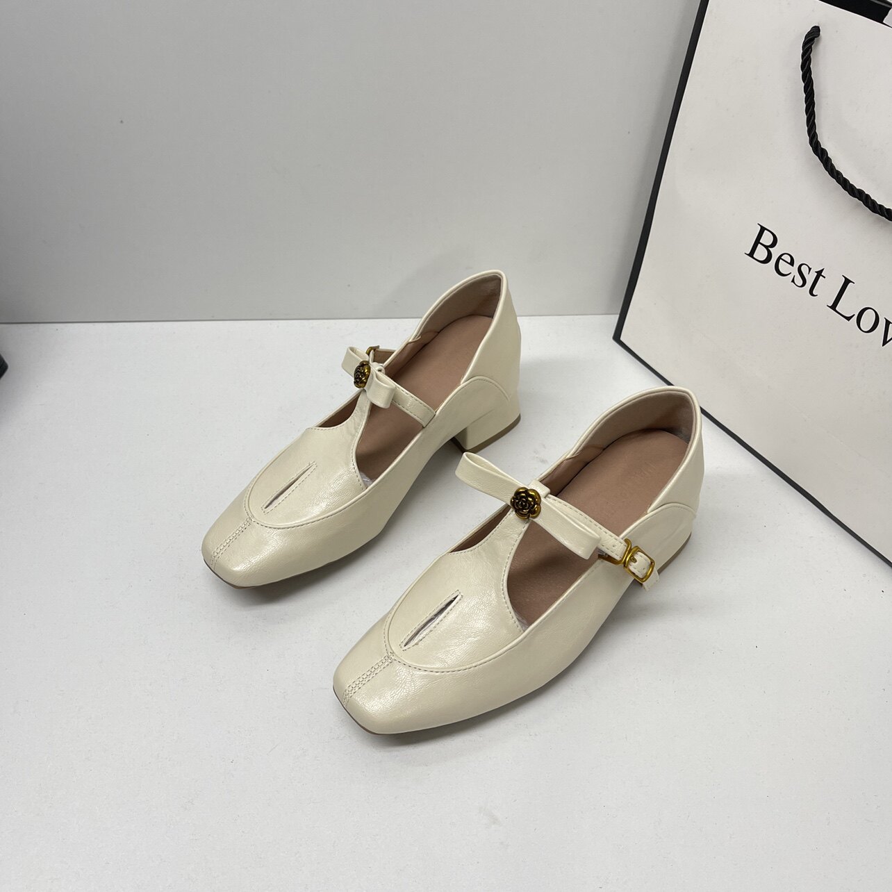 粗跟6cm复古山茶花内增高单鞋