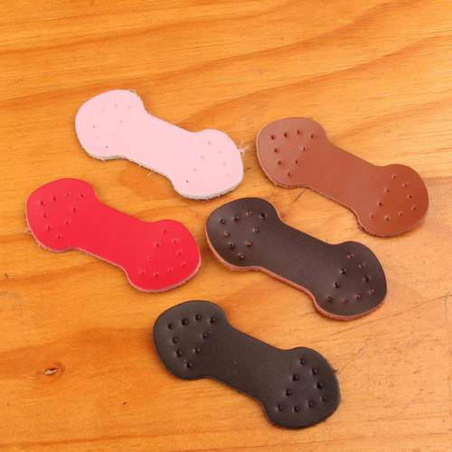 双耳牛皮搭扣1.2元一片