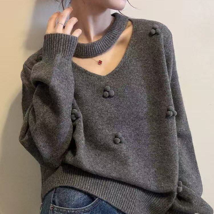 淑女风挂脖V领毛球装饰针织衫女春秋宽松显瘦超好看百搭毛衣上衣