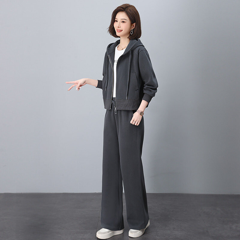 卫衣新款优质2026年春季减龄精品套装女春秋中妈妈轻短袖两件套