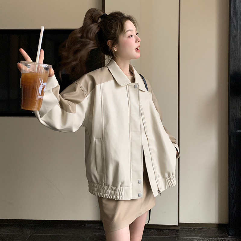 时尚休闲机车新款奶茶色设计感拼接撞色PU皮小个子时尚翻领夹克