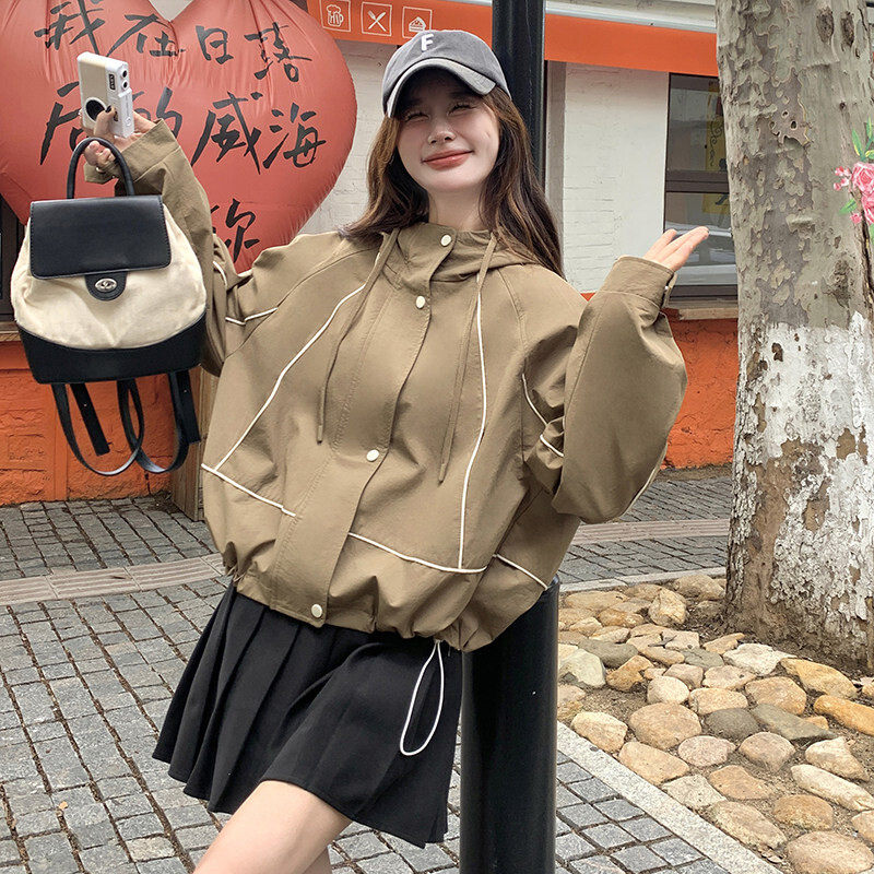 卡其色休闲连帽夹克外套女短款秋韩版设计感宽松运动小个子上衣