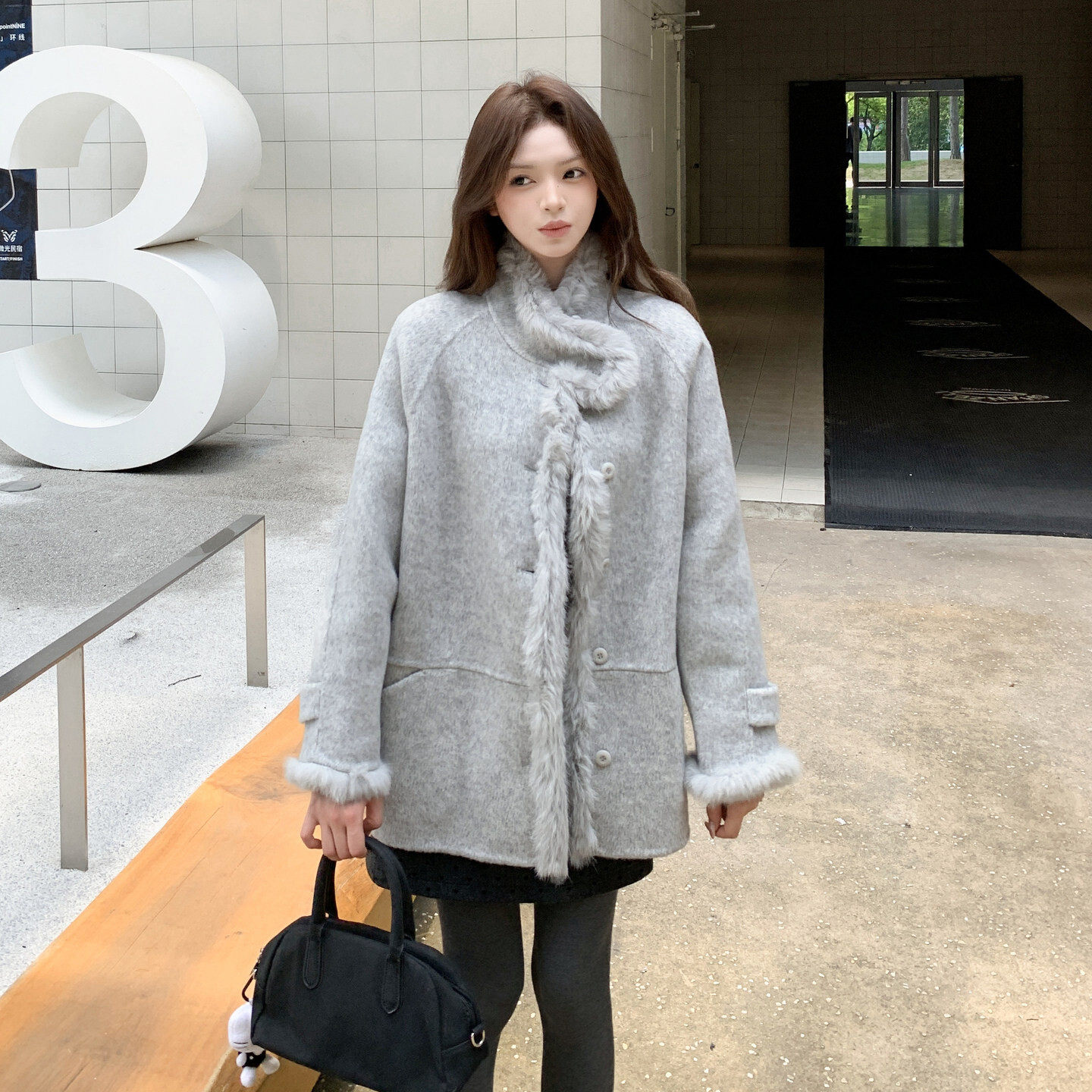 双面新款上市温柔风优质2026年冬季羊毛大衣女立领真毛袖口外套