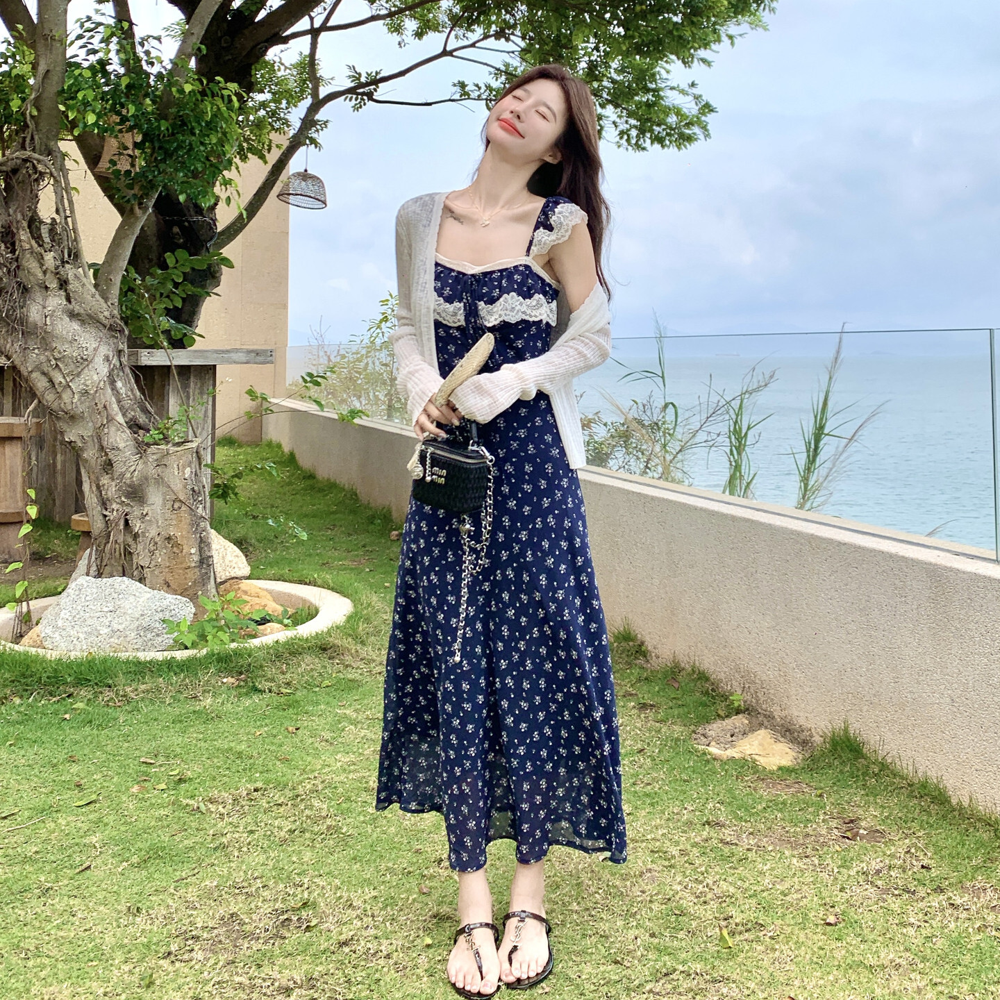 夏季优质两件套精品冬季疯狂促销新款防晒开衫吊带碎花连衣裙套装