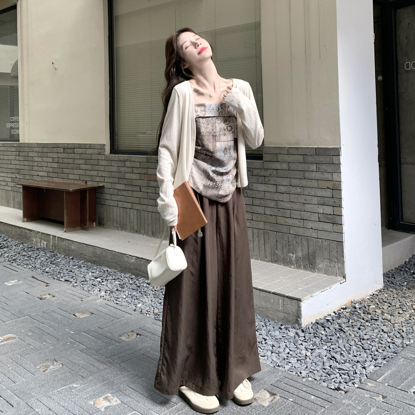 新款优质2026年秋季精品早秋新款针织外套印花上衣阔腿裤三件套