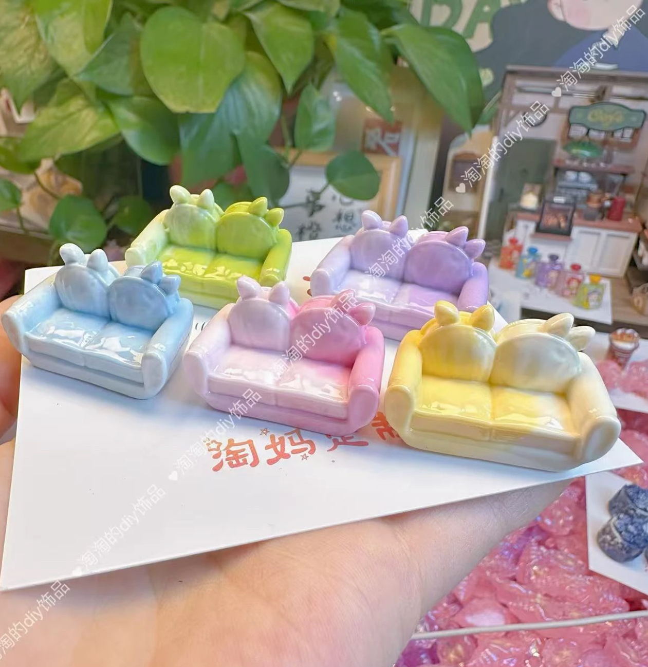蜜糖兔慵懒沙发仿真食玩微缩树脂配件奶油胶材料摆件装饰手工场景