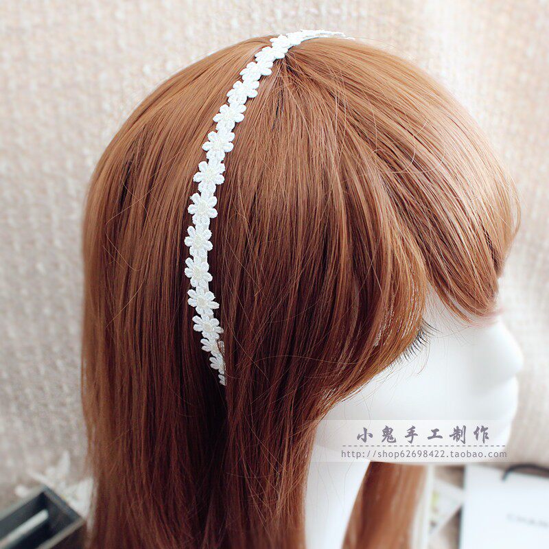 Accessoire coiffure en dentelle - Ref 1202786 Image 3