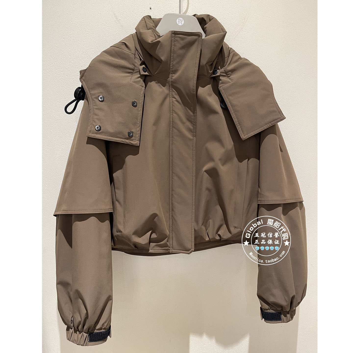 NUTS女装国内代购 25冬 纯色立领连帽休闲百搭羽绒服6430909A1