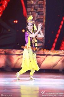 古丽米娜老师乌兹别克族舞蹈服装