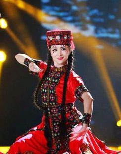 古丽米娜老师 塔吉克族舞蹈服装