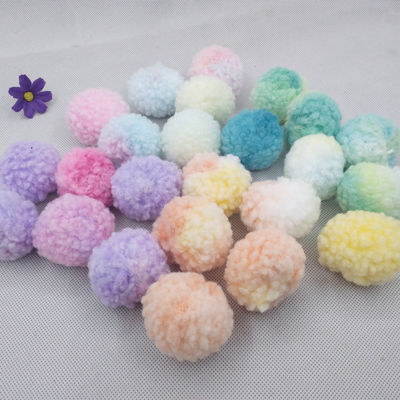 4.5cm彩色仿羊羔毛绒球ins风洞洞鞋精灵胸针扣创意卡通球6个包邮