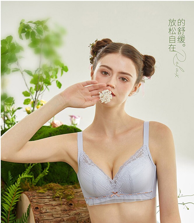 诗曼芬内衣聚拢小胸无钢圈防下垂性感调整型上托蕾丝A杯S120242