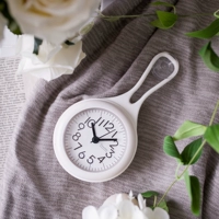 Водонепроницаемая домохозяйственная водонепроницаемая кухня дома маленькие висящие часы