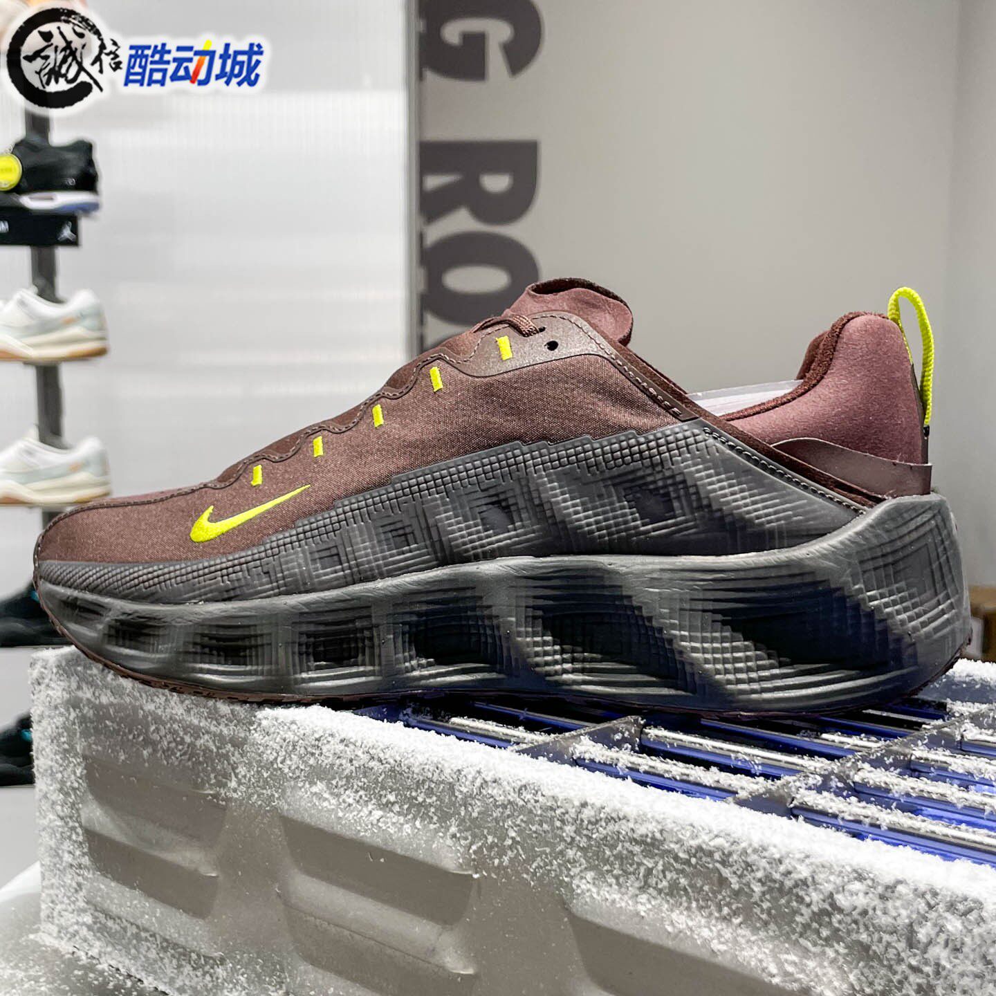 Nike耐克2026春Ava Rover男子日常休闲透气缓震运动鞋 IM9327-200