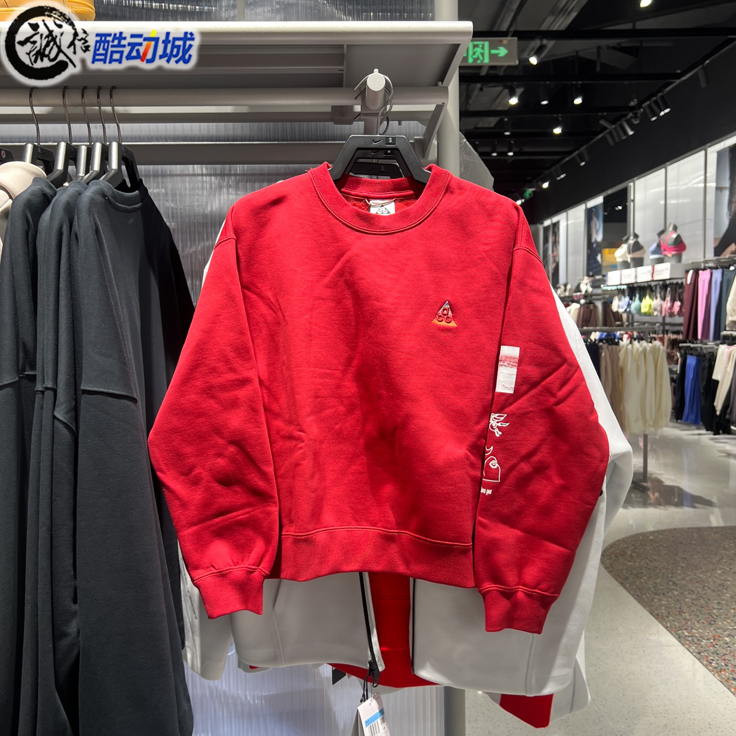 Nike耐克女子2026马年新款ACG运动休闲加绒连帽衫卫衣 IQ3830-613