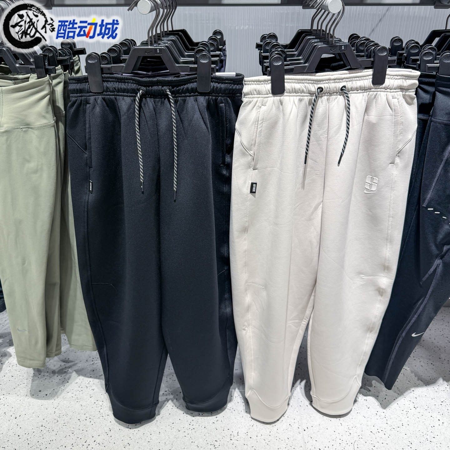 NIKE耐克女裤冬新款Dri-FIT女子速干宽松篮球长裤 IH3920-104-011