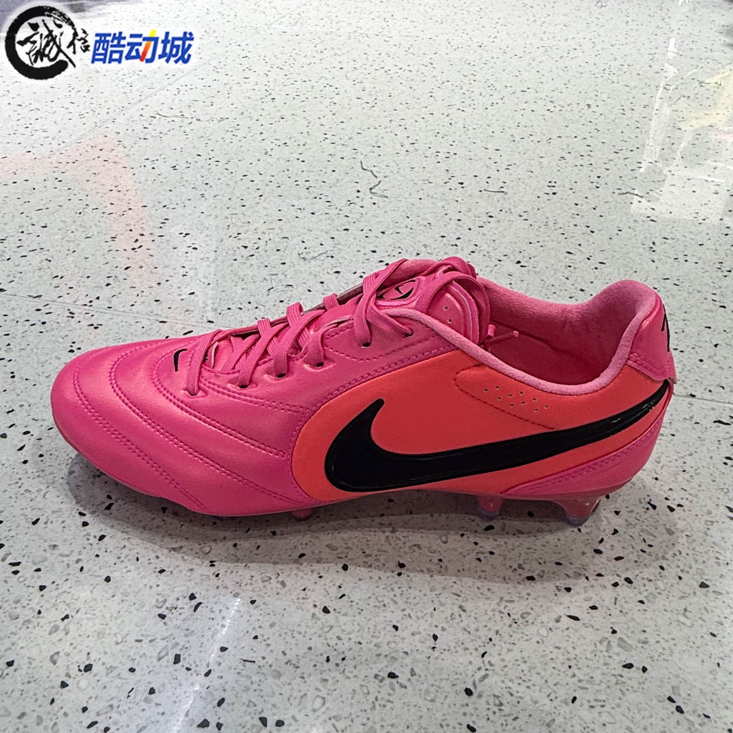 Nike耐克男2026破阵·天迫系列天然硬质草地低帮足球鞋IO4400-901
