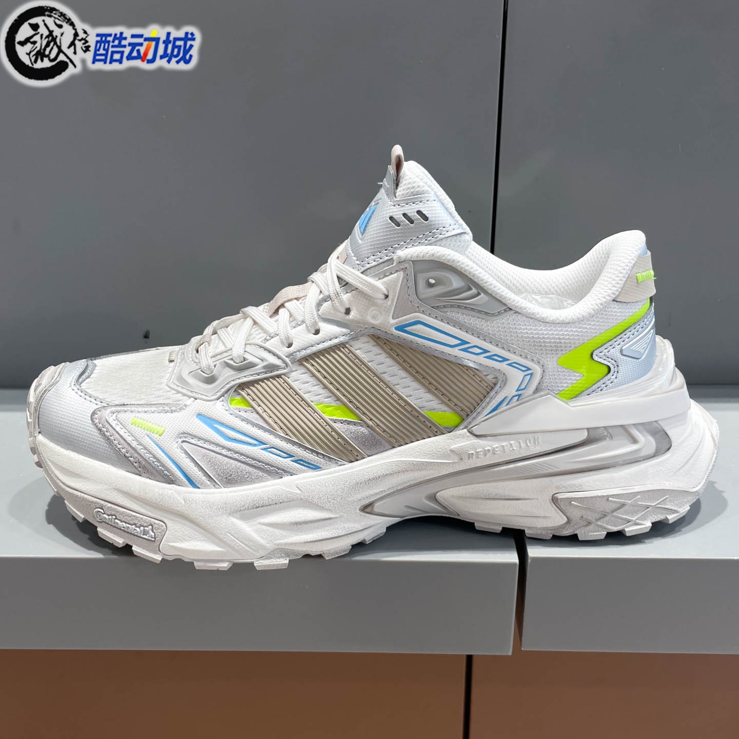 阿迪达斯男女2026春新款战损机甲做旧限量款跑步运动老爹鞋JQ1667