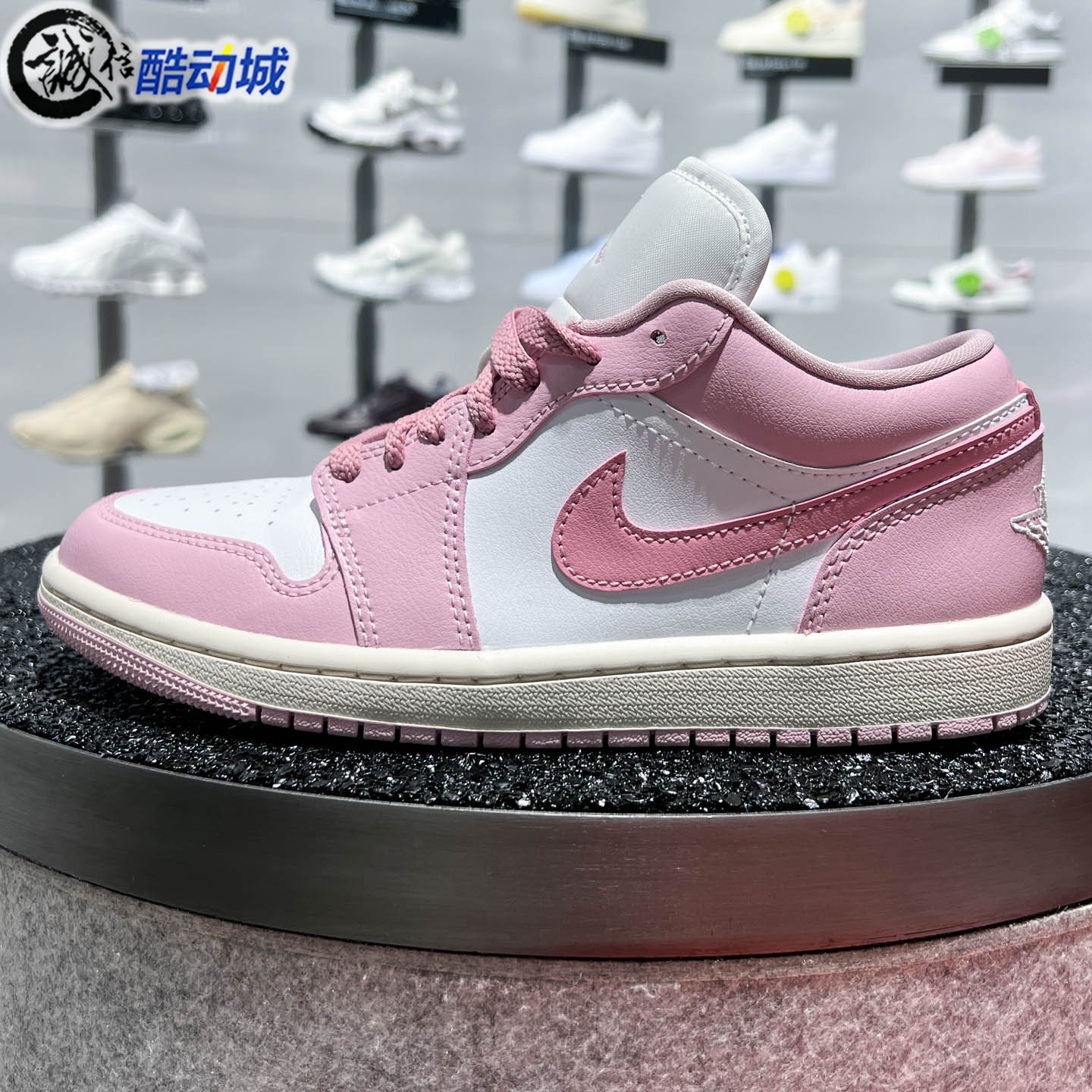 Nike耐克女子2026夏款Air Jordan 1 Low运动鞋刺绣板鞋DC0774-607