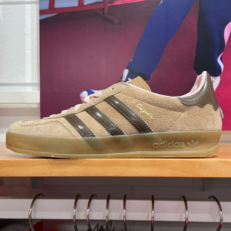 阿迪达斯三叶草男女2025春款巧克力蛋糕配色运动板鞋德训鞋JR8028