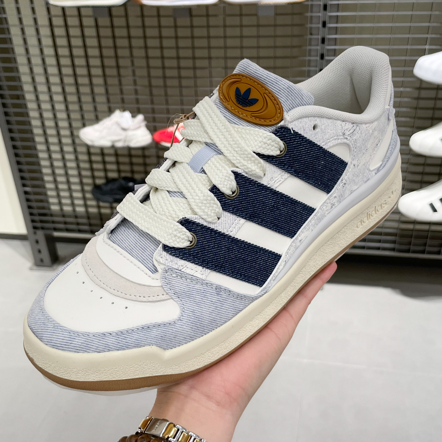 阿迪达斯三叶草男女鞋FORUM PUFFED SHOES篮球风运动休闲鞋JS2486