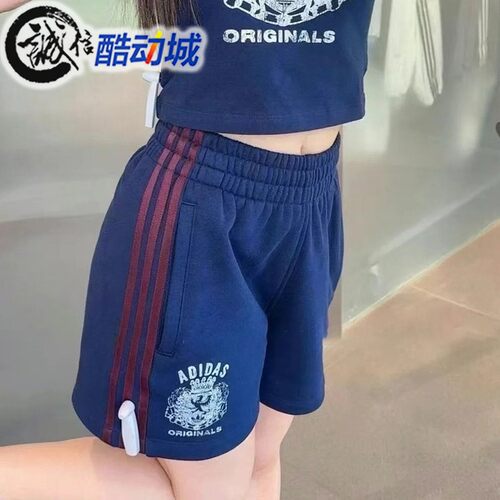 阿迪达斯三叶草女子复古运动短裤