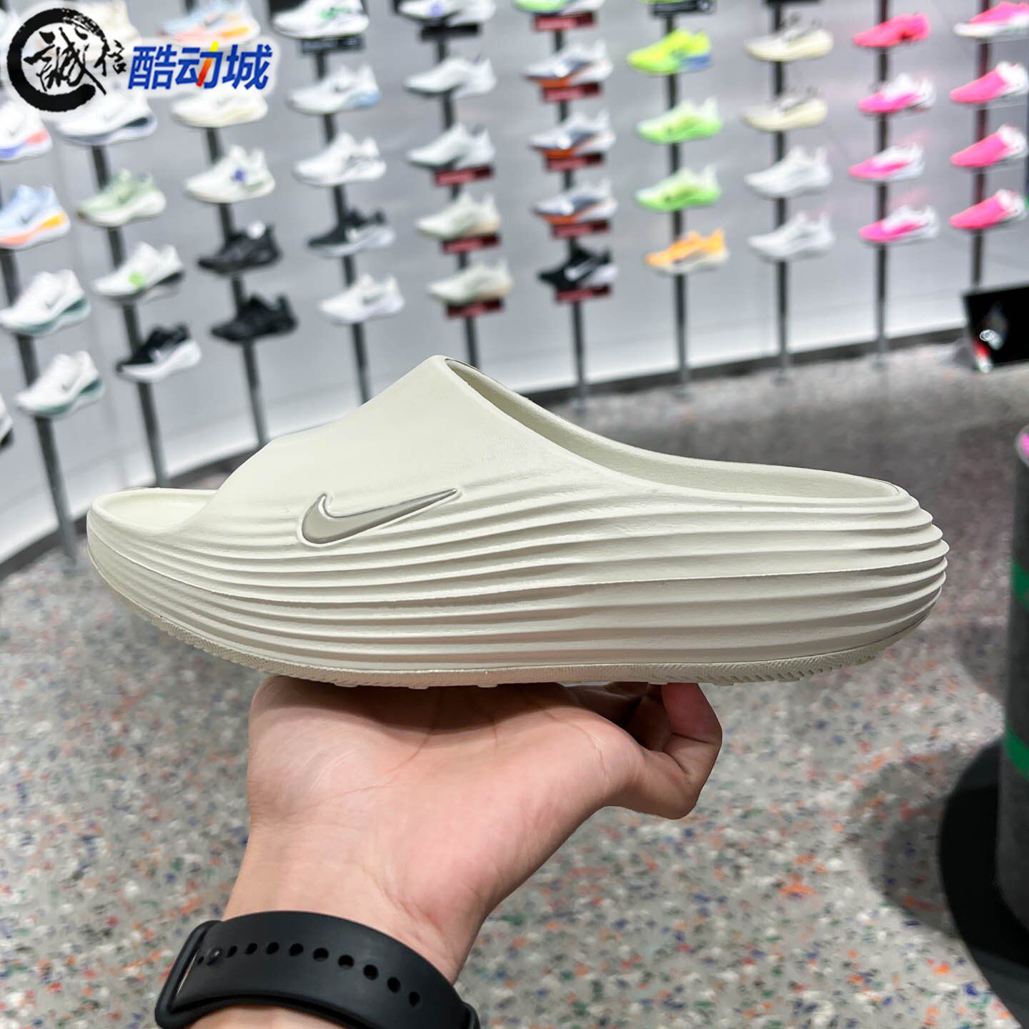Nike耐克女子2026秋新款简约百搭缓震耐磨运动休闲拖鞋HV4484-003