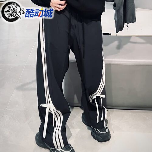 阿迪达斯三叶草女子宽松香蕉裤