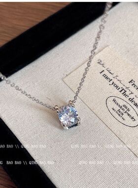 轻奢微镶简约锆石闪亮款项链女新款锁骨链轻奢小众设计感方形项链