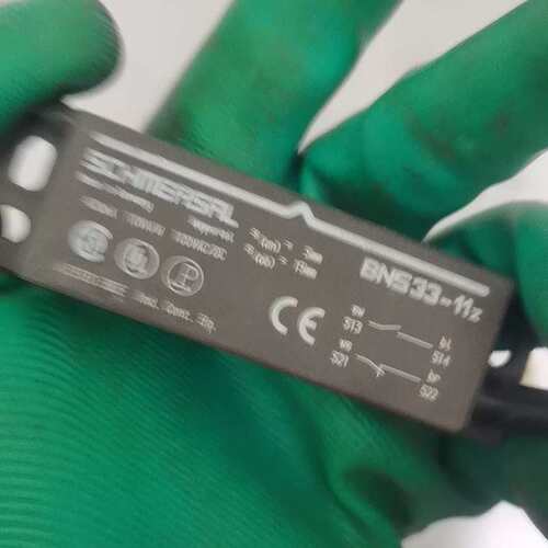 议价schmersal施迈赛安全磁传感器 BNS33-11Z-