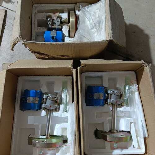 {议价}全新上海光华仪表压力变送器，型号CECU341A0G22J，