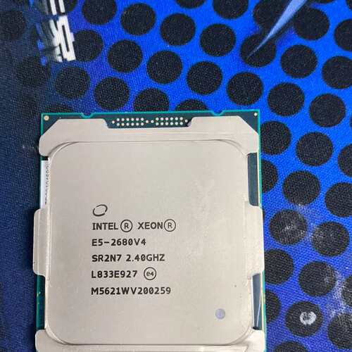 {议价}e5-2680V4 2.4G QS正显 内存单通道 实物拍