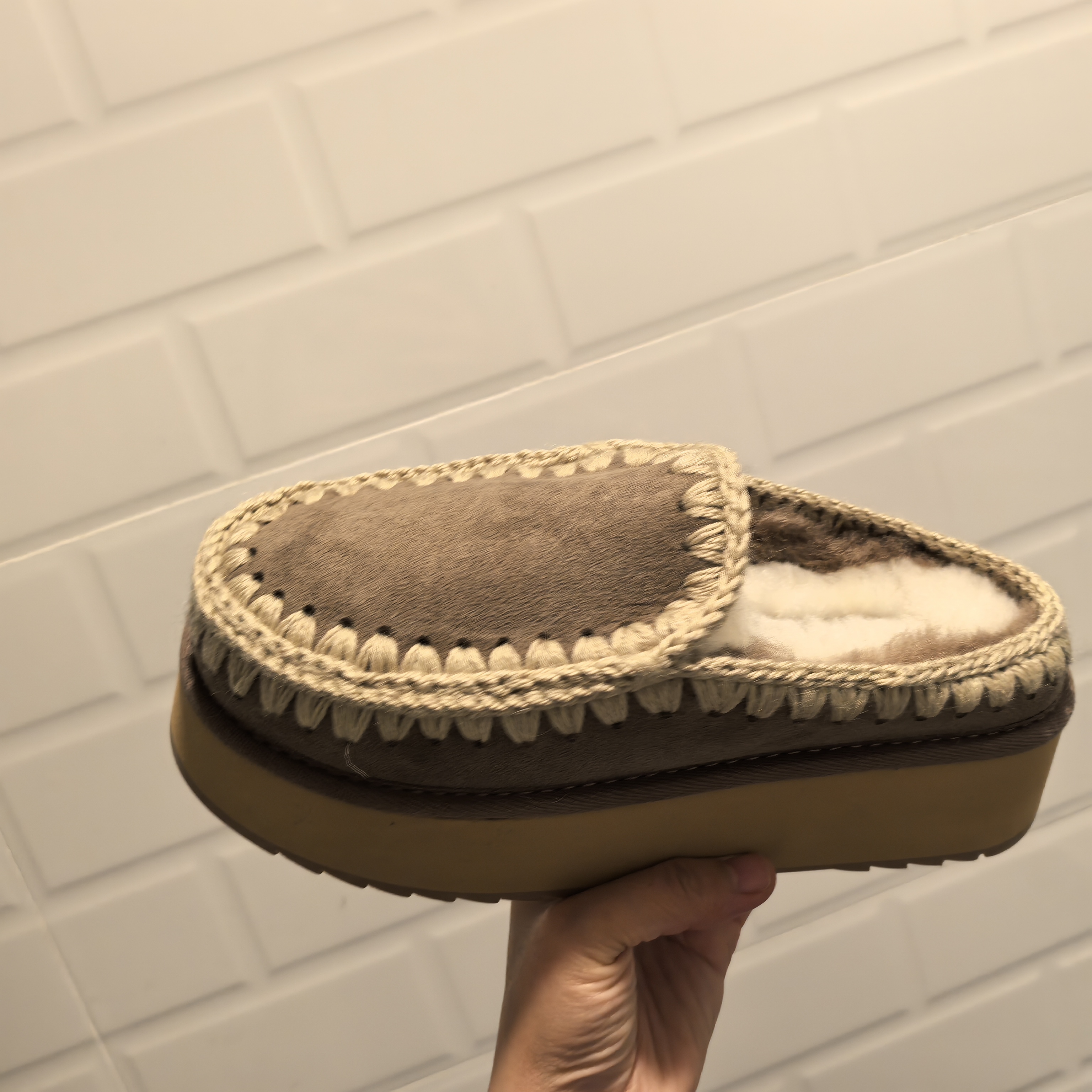 冬季新款穆勒鞋女士羊皮毛一体包头一脚蹬外穿拖鞋毛毛鞋