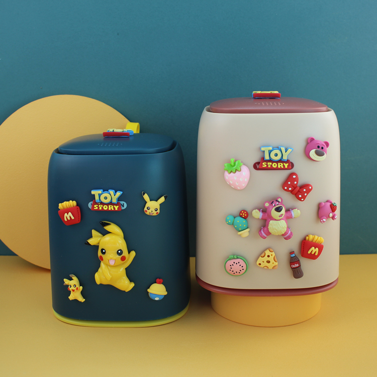 北欧双色桌面卡通家用塑料迷你小弹盖垃圾桶桌上带盖收纳桶创意