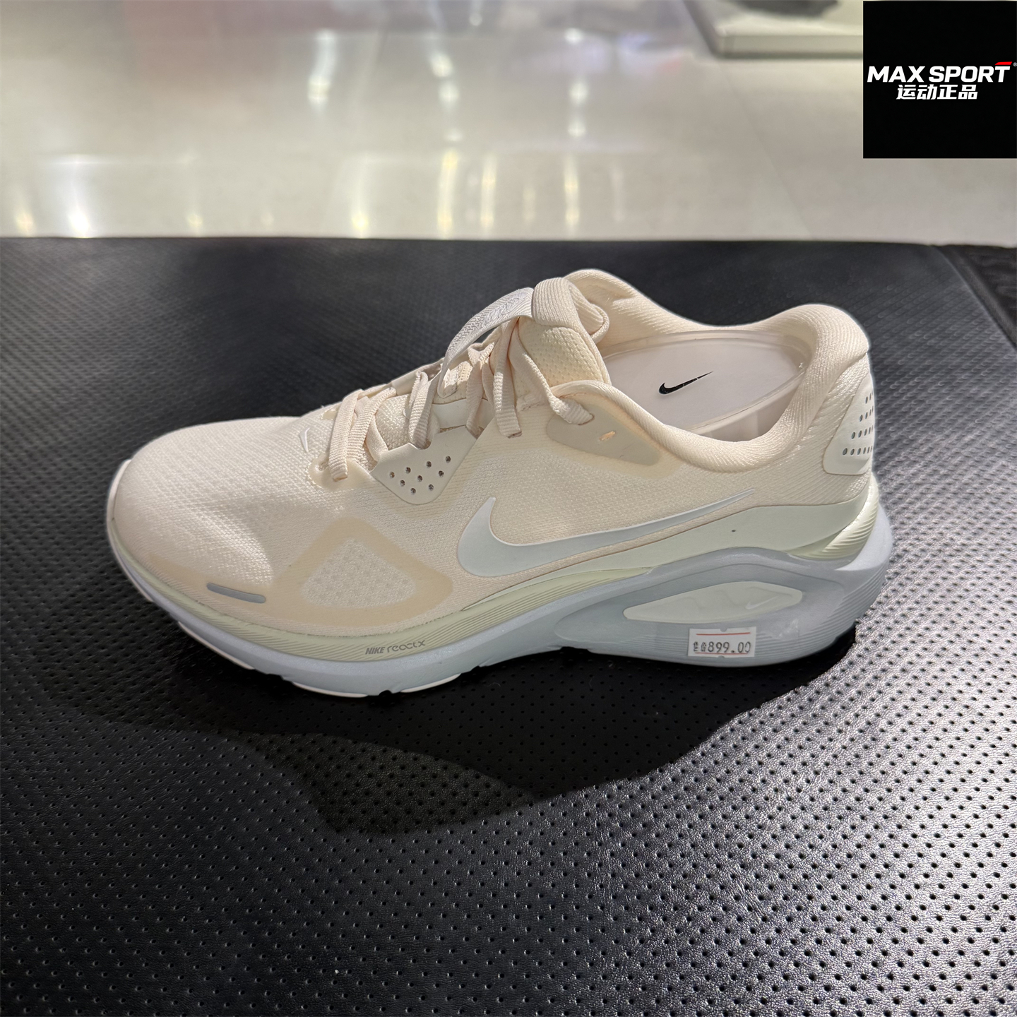 耐克女子跑步鞋运动休闲鞋