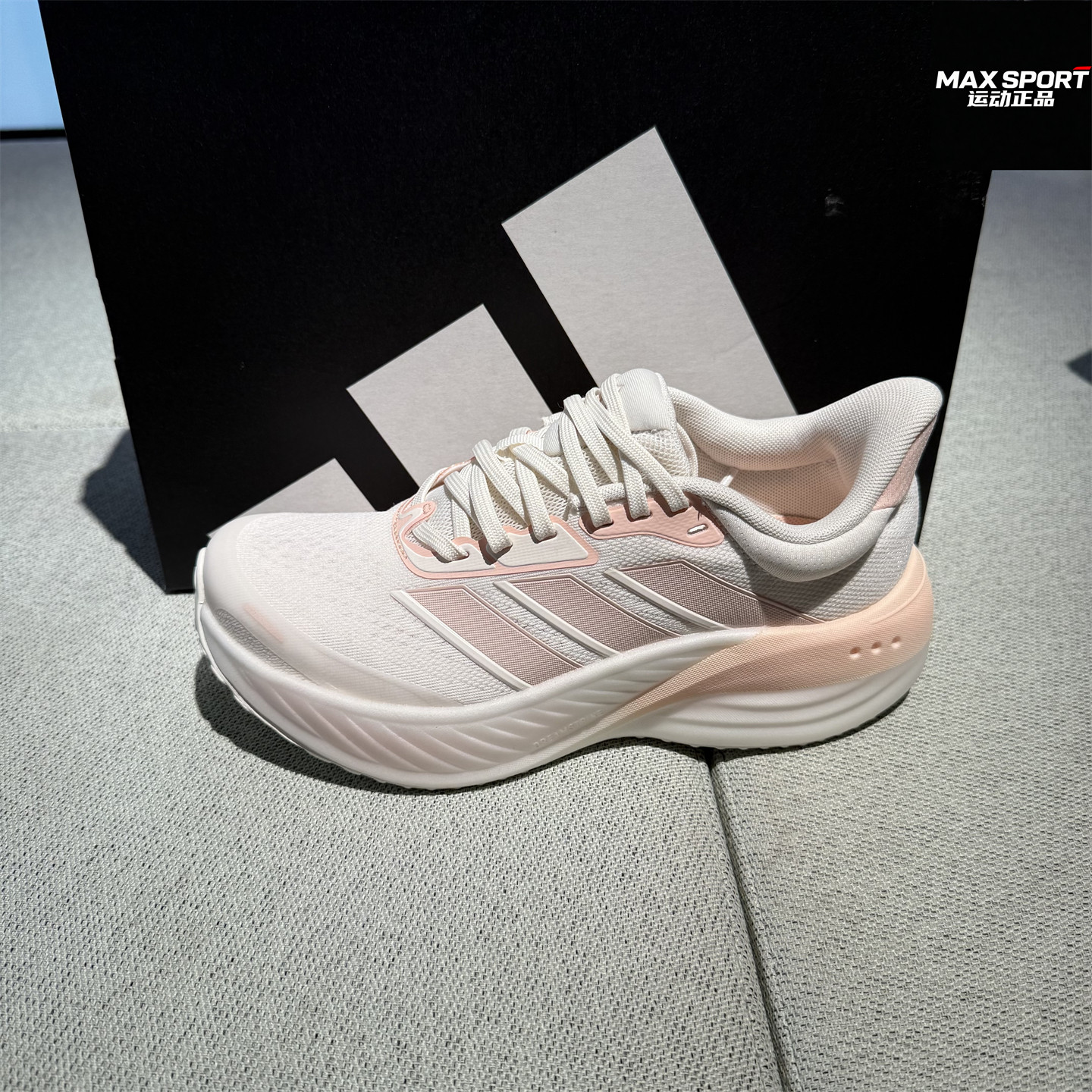 Adidas阿迪达斯男女跑步鞋26春CUSHIONNOVA轻便运动休闲鞋 KK2374 - 实物图