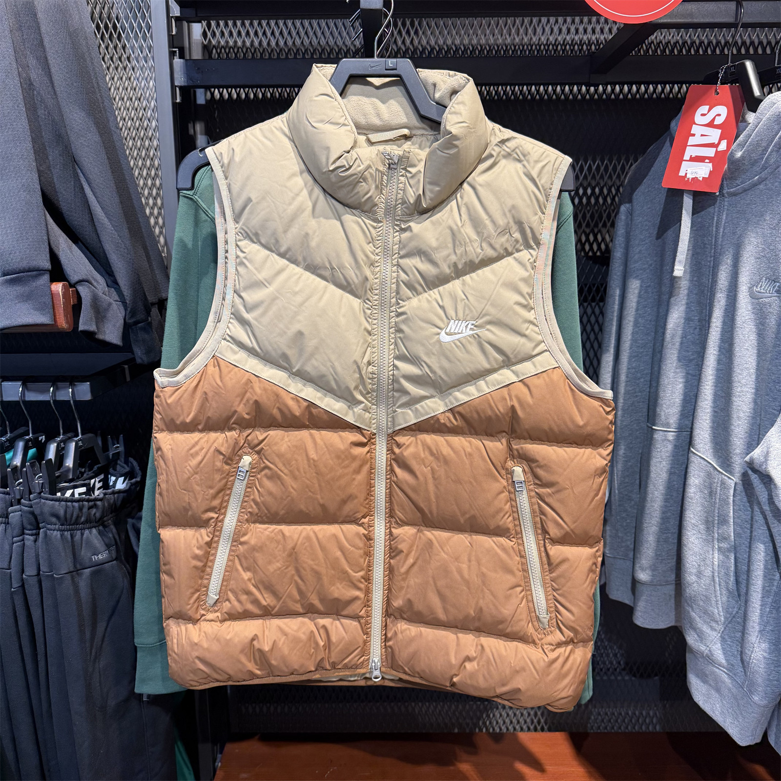 正品Nike耐克男子羽绒服马甲2024冬新款风行者防风无袖背心FB8184