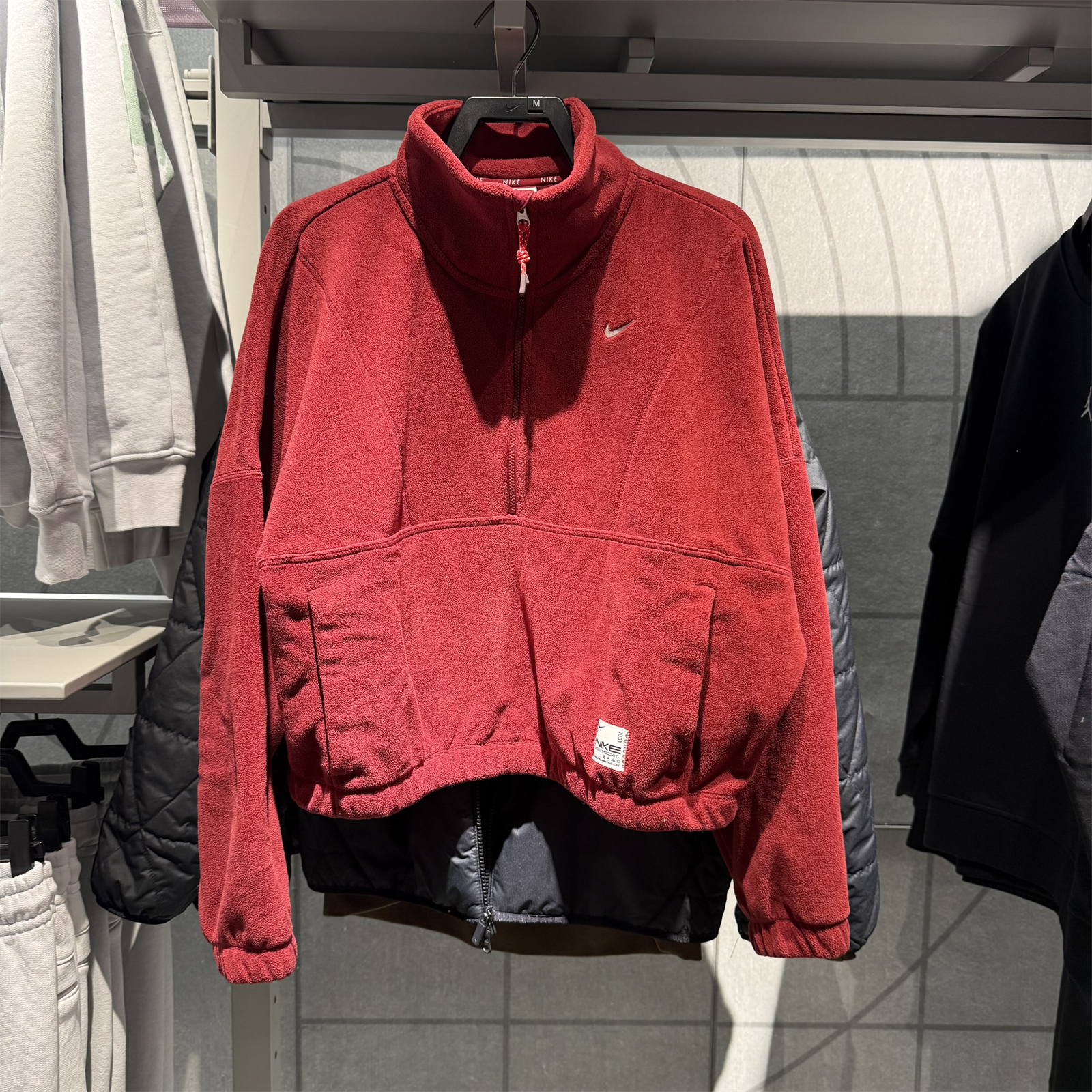 耐克女子摇粒绒卫衣上衣套头衫