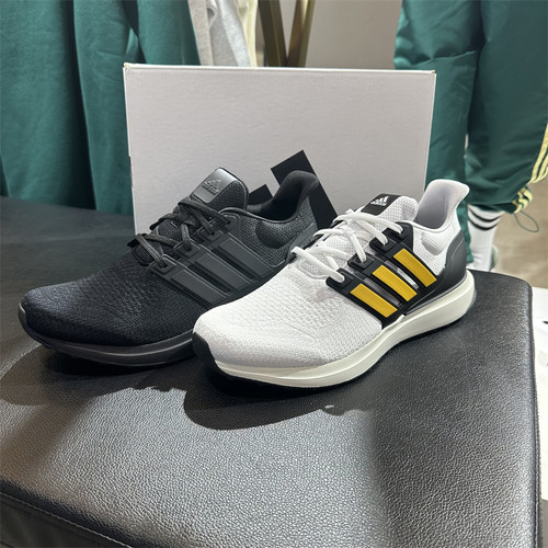 阿迪达斯男鞋休闲跑步鞋