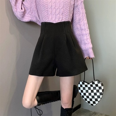 秋冬款配靴子的白色毛呢短裤女秋冬高腰a字裤冬季外穿打底靴裤子