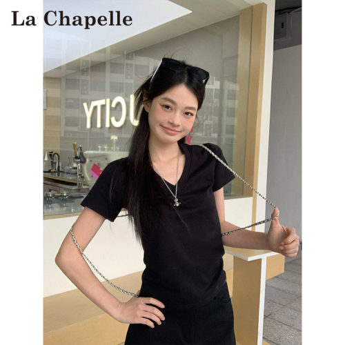 拉夏贝尔黑色v领短袖t恤女正肩2026新款夏季设计感掐腰显瘦上衣