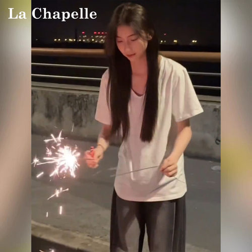 拉夏贝尔白色宽松短袖t恤女夏季2026新款v领韩版慵懒风正肩上衣